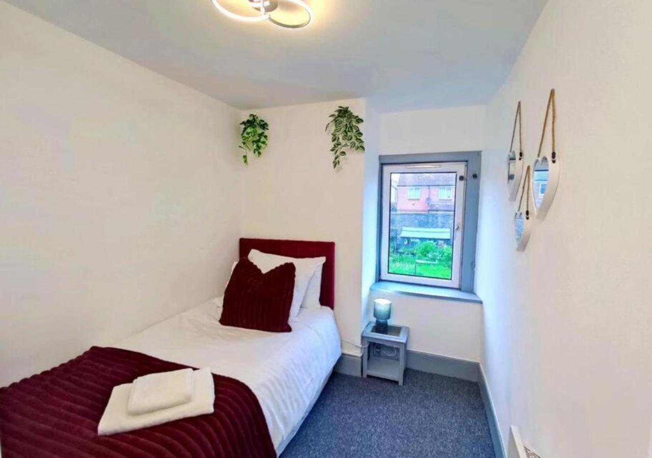 Dundee Football Stadium Apartment Luaran gambar