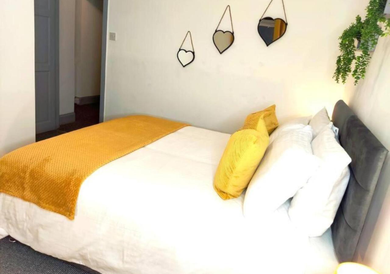 Dundee Football Stadium Apartment Luaran gambar