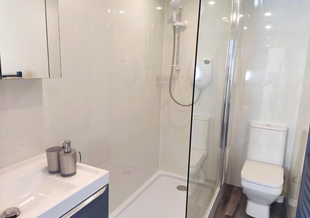 Dundee Football Stadium Apartment Luaran gambar